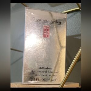Elizabeth Arden Millenium Day Renewal Emulsion Cream 2.5 fl oz